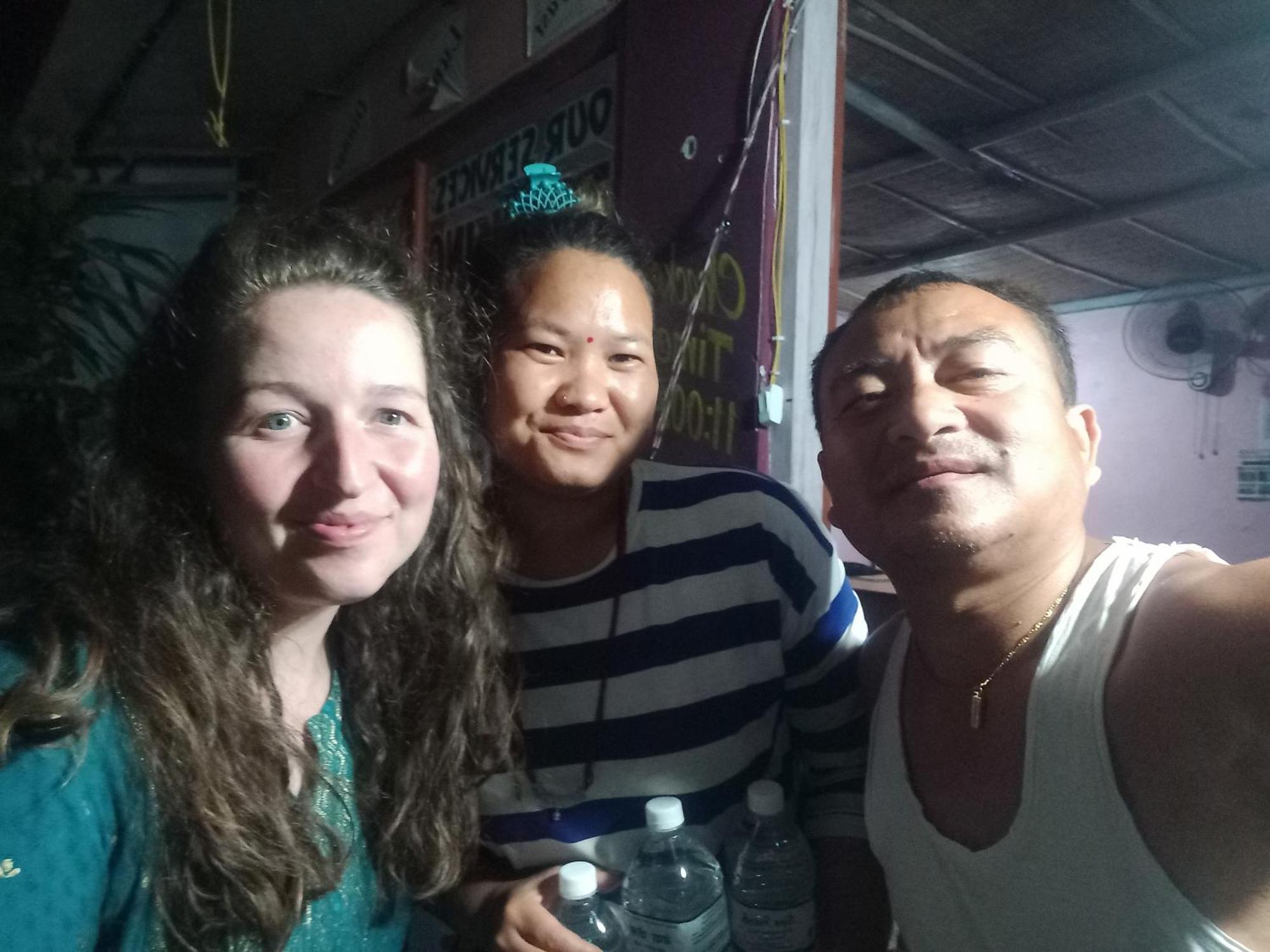 Galaxy Inn Guest House Pokhara Exteriör bild